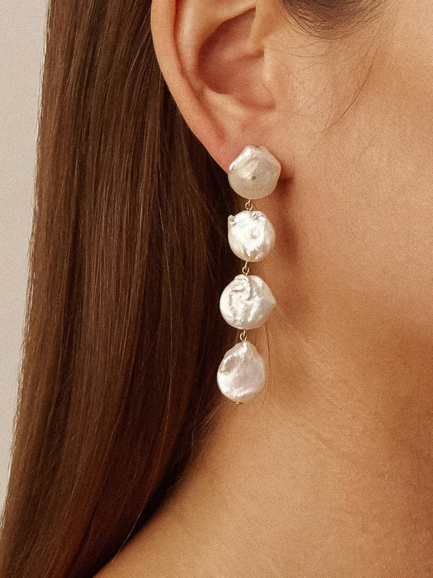 Cara Pearl Drop Earring