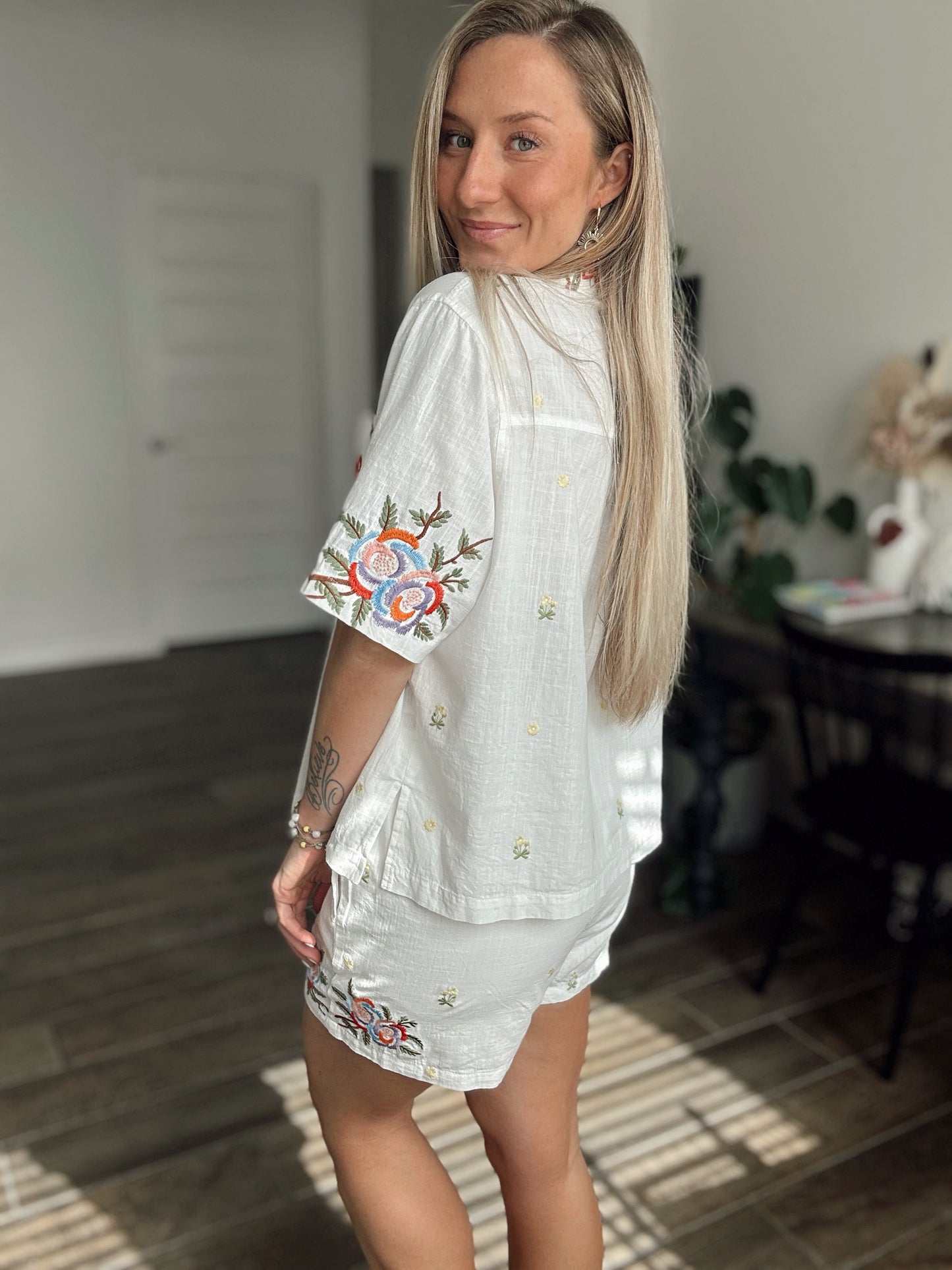 Sonrisa Embroidered Shirt - SHIRT ONLY