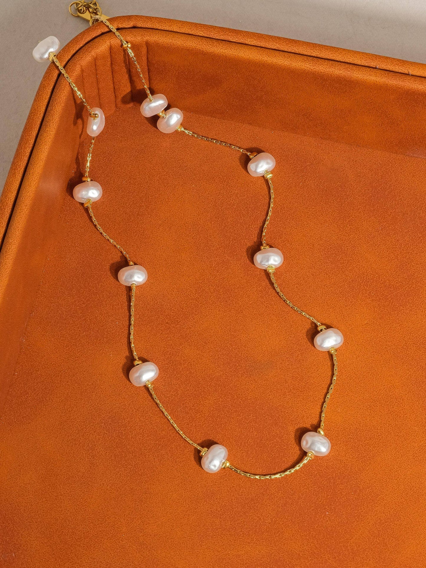 Isla Pearl Necklace