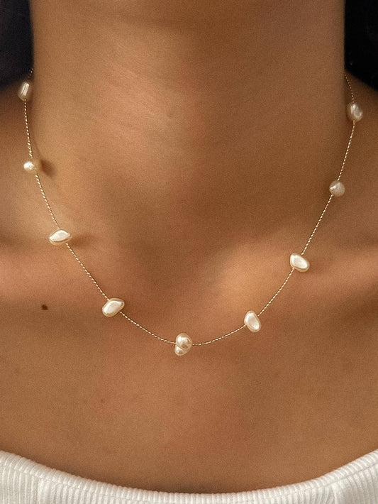 Isla Pearl Necklace