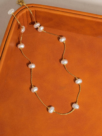 Isla Pearl Necklace